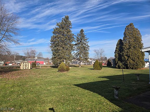 4th image of 720 McDaniel Ave