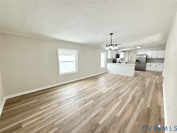 5th image of 1500 Webster Rd