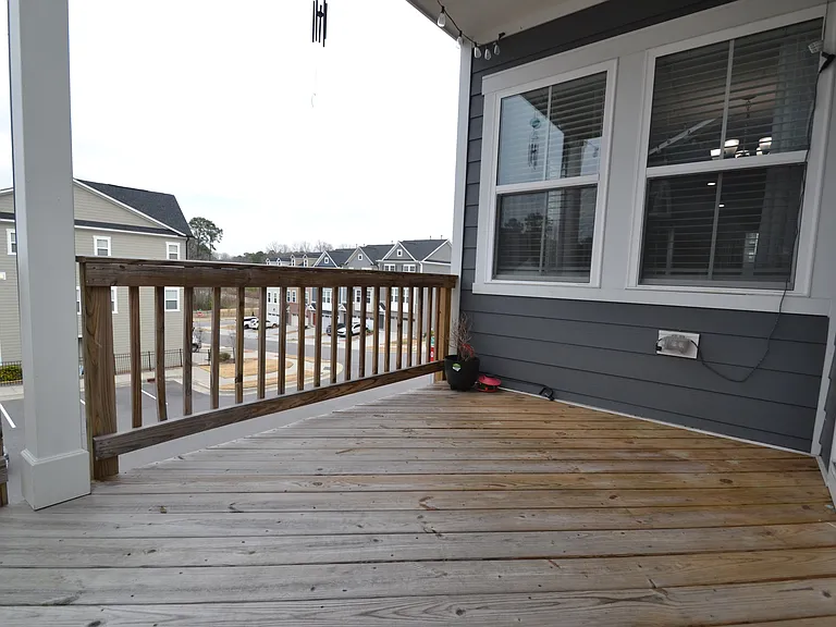820 Grafton Peak Ln — Photo 49