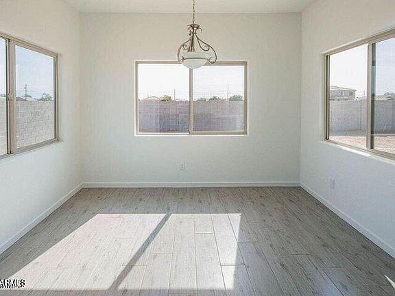 5th image of 4145 N TAMARAX Drive