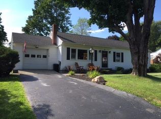 15 Brian Ct, Troy, NY 12182
