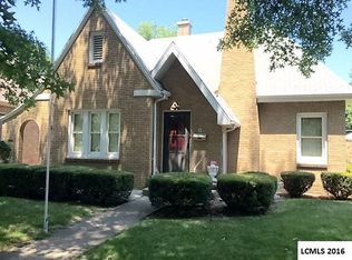 4 Latham Pl, Lincoln, IL 62656
