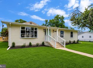 3800 28th St, Chesapeake Beach, MD 20732