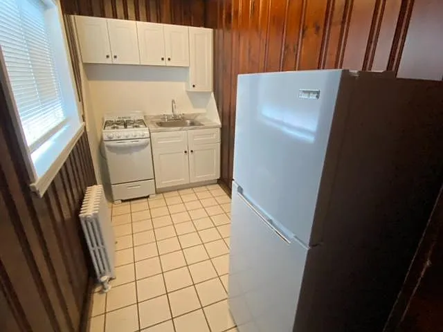 2114 E Landis Ave #10 — Photo 8