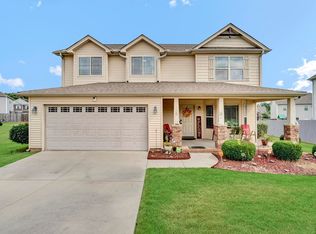18 Dunsborough Dr, Simpsonville, SC 29680