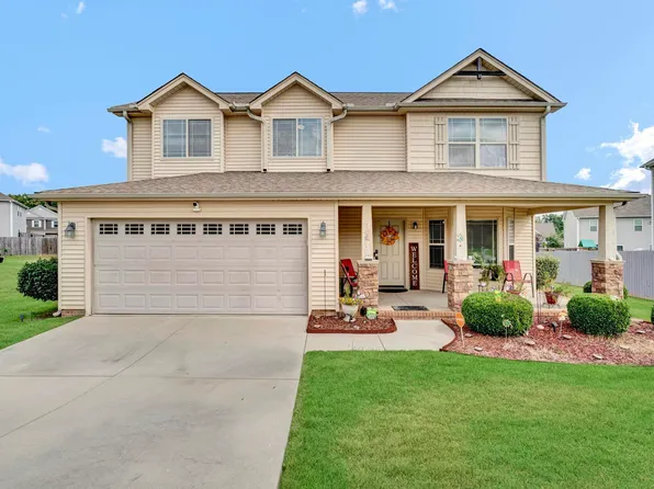 18 Dunsborough Dr, Simpsonville, SC 29680
