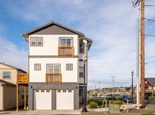 700 W Olive St, Newport, OR 97365