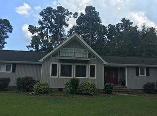 2433 Hihio Pl, Honolulu, HI 96819