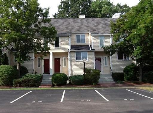 1st image of 85 Gaslight Ln