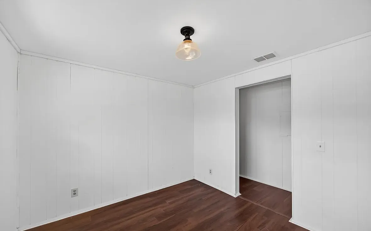 3 bed, 1469 sqft, $2,000 — Photo 3