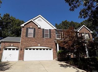 1577 Paradise Valley Dr, High Ridge, MO 63049