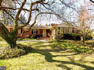 5818 Meadowood Rd, Baltimore, MD 21212