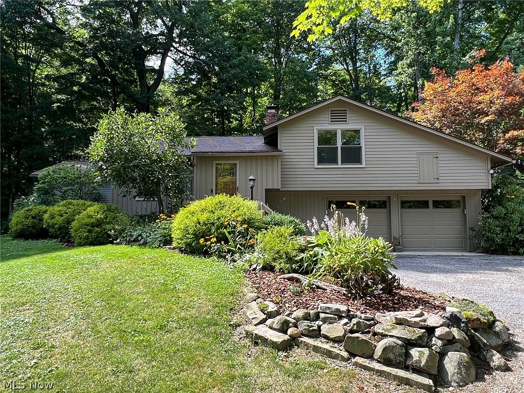 12320 Fowlers Mill Rd, Chardon, OH 44024 Zillow