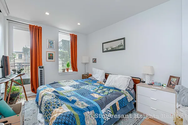 Rented by Stuyvesant Heights Realty Corp | media 22