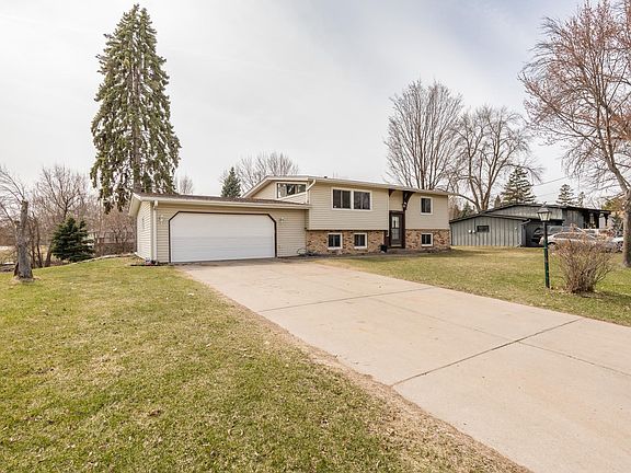 4th image of 6401 Shingle Creek Dr