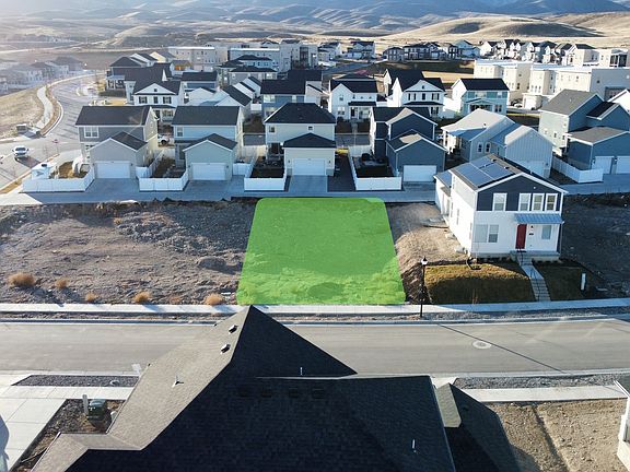 3rd image of 7646 S Clipper Hill Rd #305