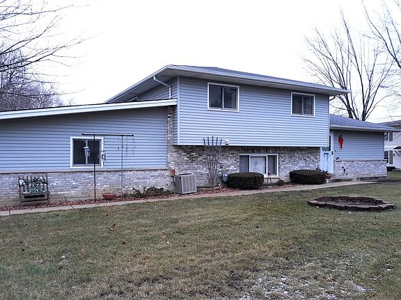 2nd image of 15343 Meadow Ct #B-2