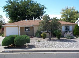723 Manzano St NE, Albuquerque, NM 87110
