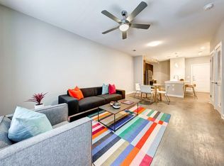 975 N Zang Blvd #515, Dallas, TX 75208