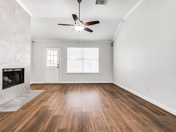 4th image of 2724 Windswept Ln