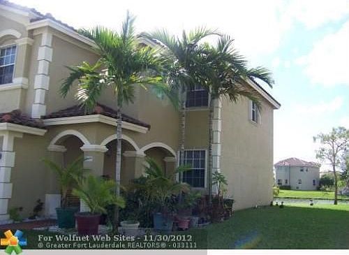 4th image of 5056 SW 137th Ter