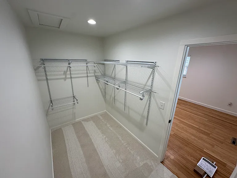 249 Bluegrass Ave — Photo 8