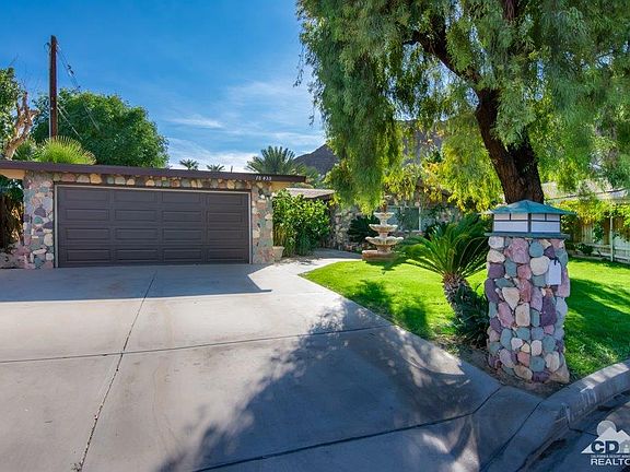 3rd image of 78435 Singing Palms Dr