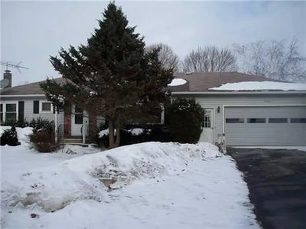 8784 South St, Weedsport, NY 13166