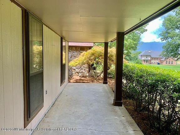 4th image of 8281 Jill Dr