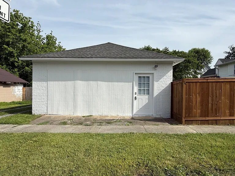 822 Georgia Ave — Photo 15