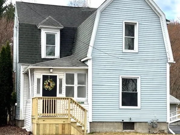 274 W William St, Corning, NY 14830