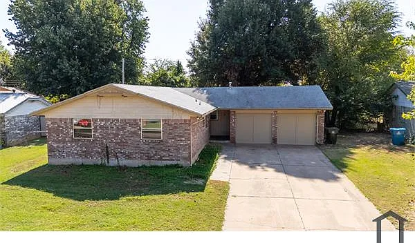 5 bed, 1746 sqft, $1,725 — Photo 3