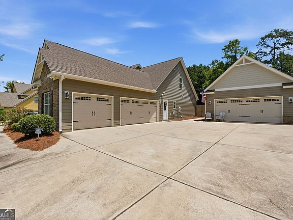 2nd image of 222 Thyme Leaf Way