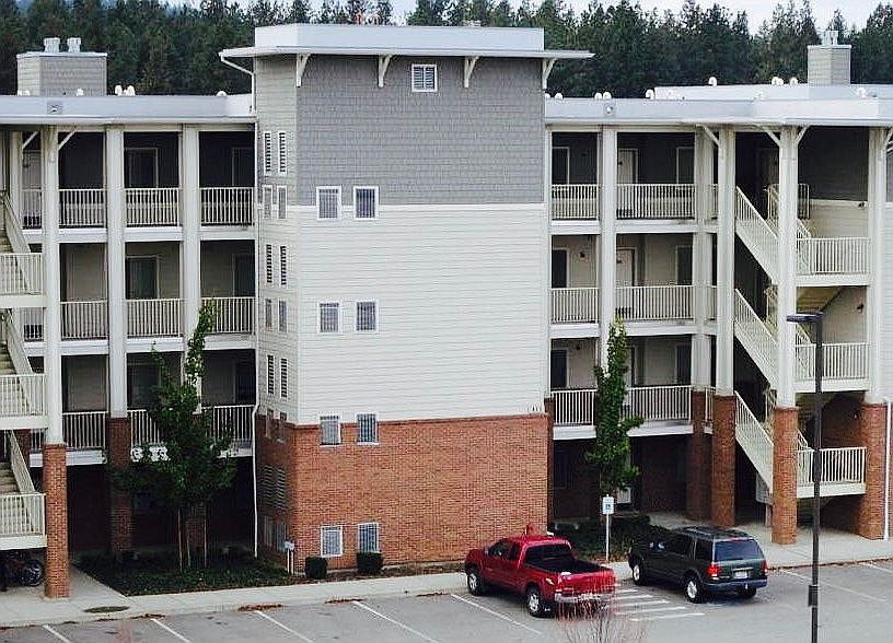 1st image of 415 W Waterside Dr APT 204