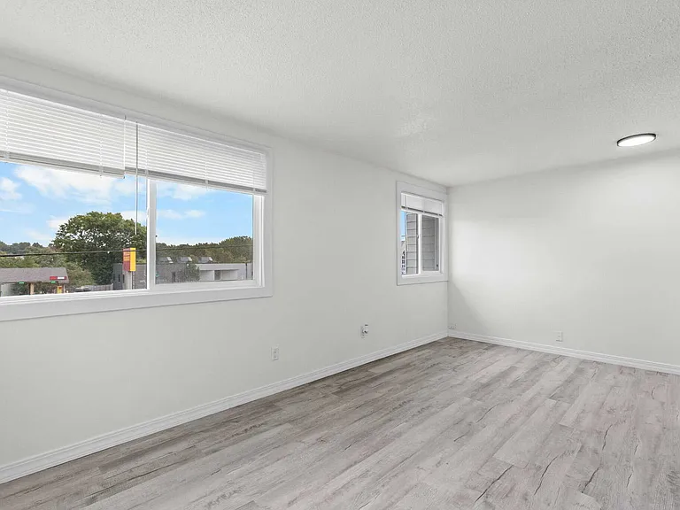 The Greenway Townhomes — Photo 8