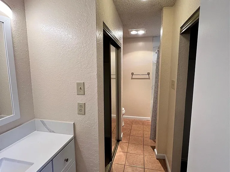16202 Edgerly Ct — Photo 21