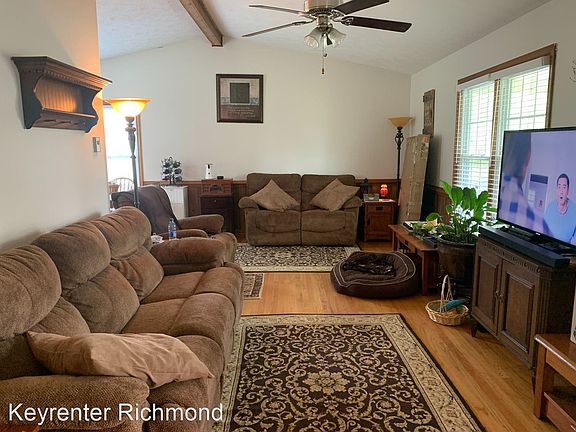4th image of 7081 Claybird Ln
