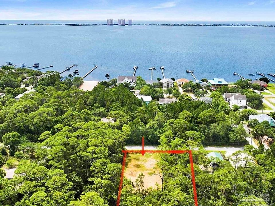 1st image of 3026 Laurel Dr