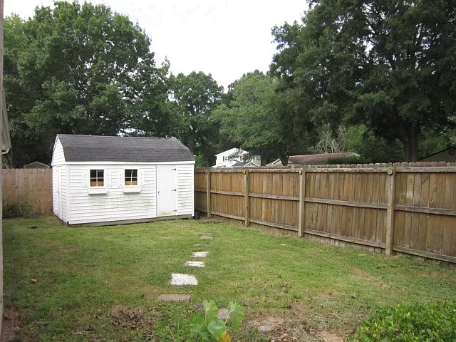 1125 Valley Stream Ct — Photo 15