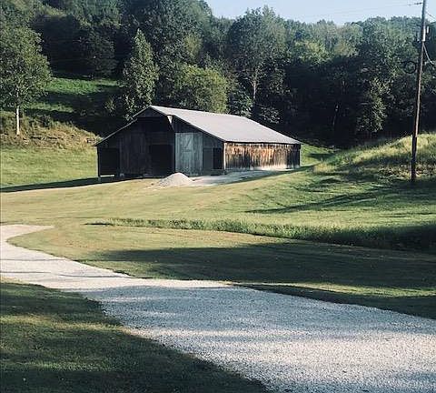 4th image of 53 Vaden Ln