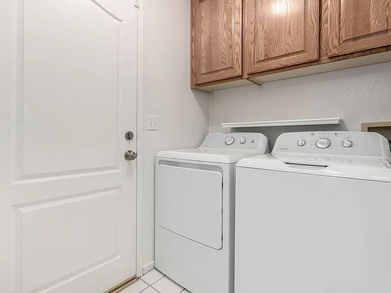 2412 Shady Vista Dr — Photo 29