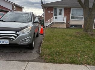 39 Franson Cres, Toronto, ON M9M 1T6