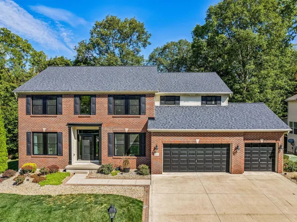 2417 Pleasant Colony Dr, Lewis Center, OH 43035