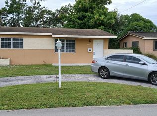 2410 Largo Dr, Hollywood, FL 33023