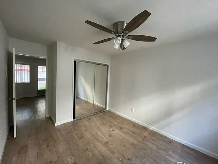 i4026 — Photo 19