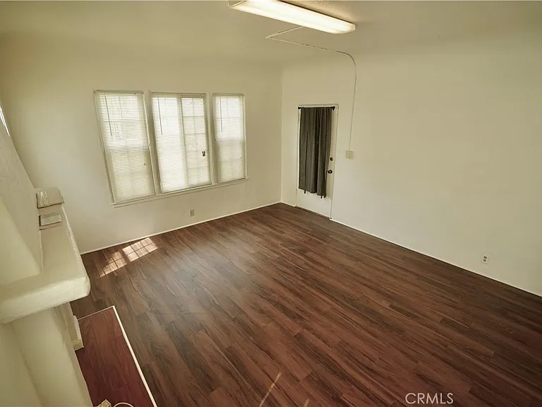 1336 Elm St #2 — Photo 5