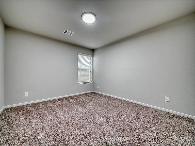 7919 Cypress Country Dr — Photo 18