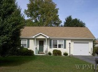 34 Autumn Dr, Poughkeepsie, NY 12603