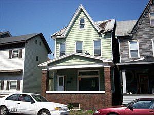 2nd image of 716 4th Ave