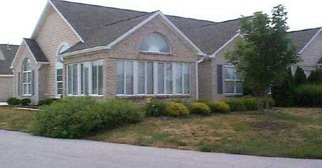 1st image of 7321 S Lake Lakota Dr